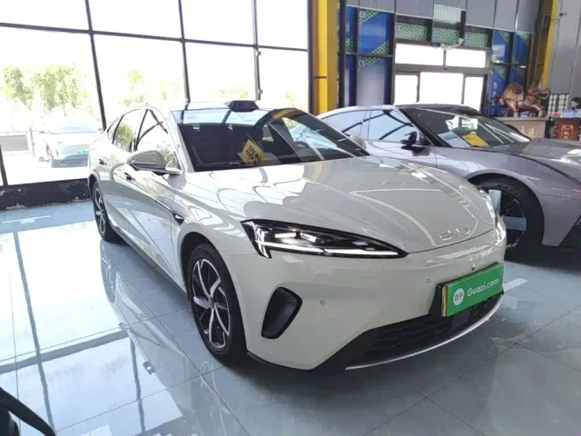 BYD Seal 07 DM-i — Фото автомобиля 3