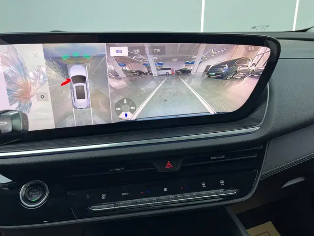Buick Envision Plus — Фото автомобиля 28