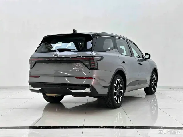 Ford Edge — Фото автомобиля 4