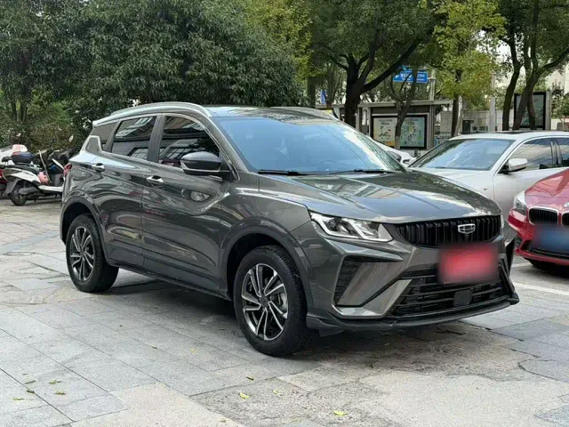 Geely Binyue — Фото автомобиля 3