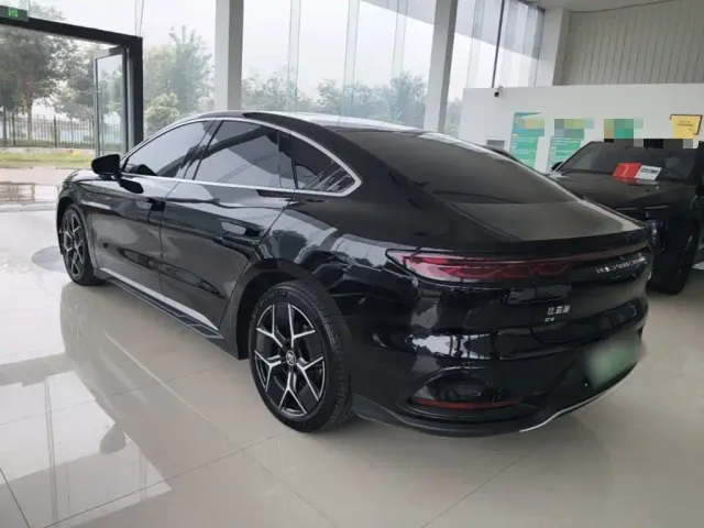 BYD Han — Фото автомобиля 4