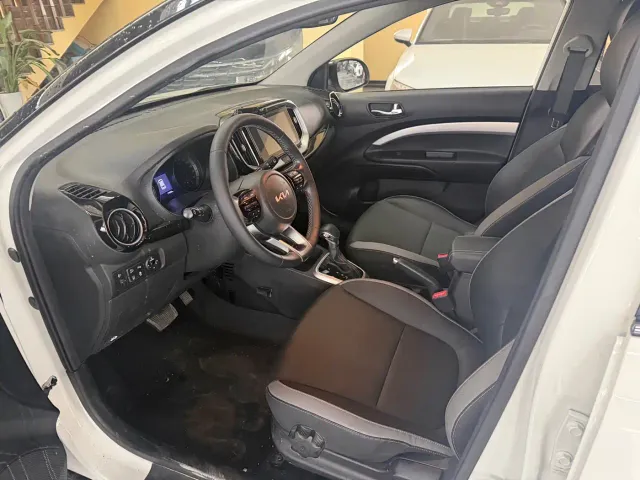 Kia KX1 — Фото автомобиля 12