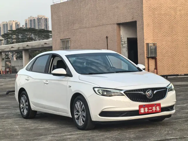 Buick Excelle — Фото автомобиля 3