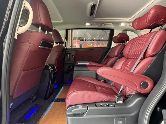 Honda Elysion — Фото автомобиля 13