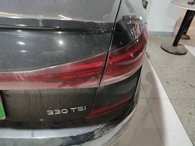 Volkswagen Passat — Фото автомобиля 7
