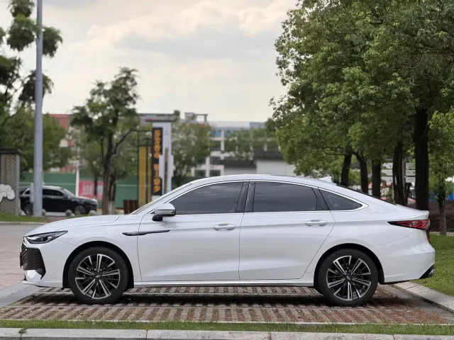 Chery Arrizo 8 PRO — Фото автомобиля 4