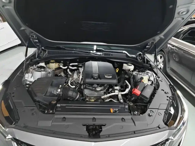 Cadillac CT5 — Фото автомобиля 19