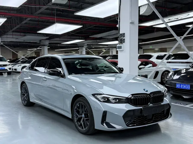 BMW 3 Series — Фото автомобиля 3