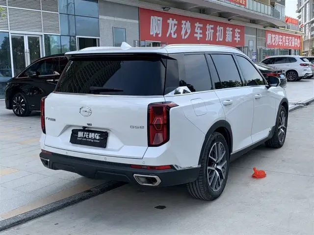 GAC Trumpchi GS8 — Фото автомобиля 8