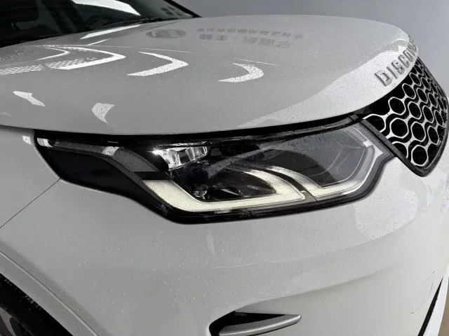 Land Rover Discovery Sport — Фото автомобиля 7
