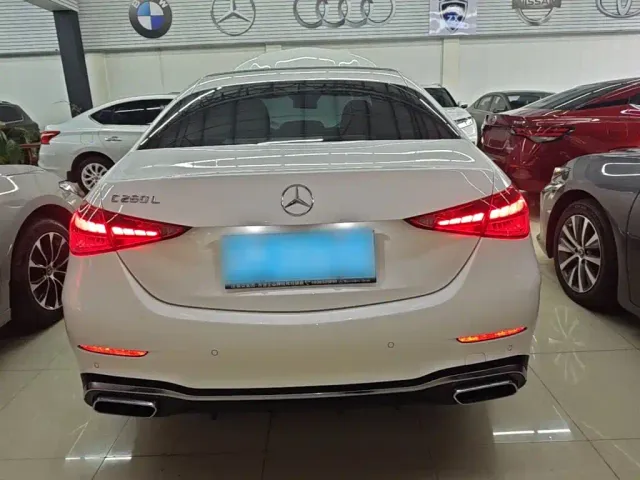 Mercedes-Benz C-Class — Фото автомобиля 5