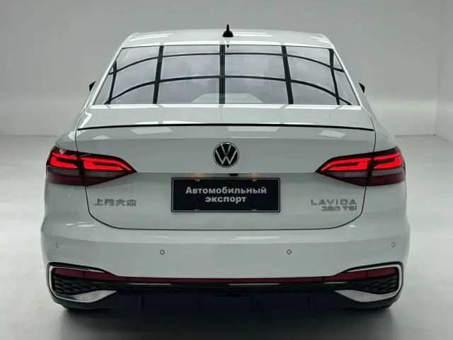 Volkswagen Lavida — Фото автомобиля 15