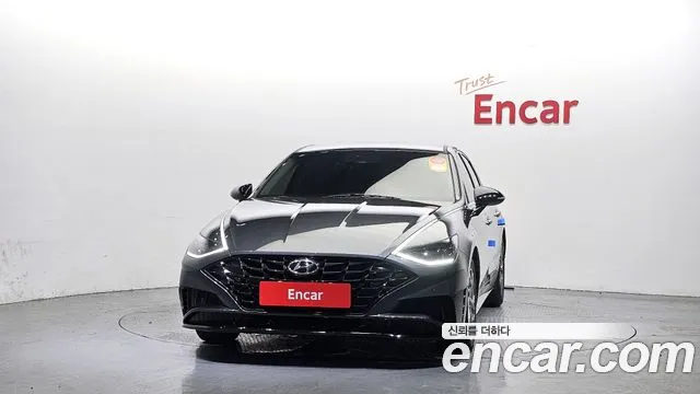 Фотография автомобиля — Hyundai Sonata