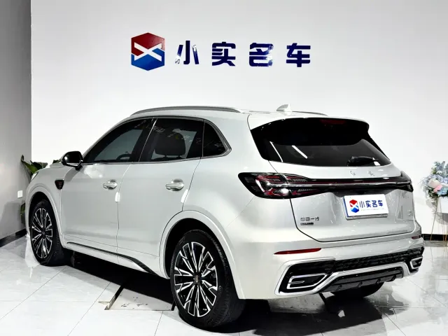 Hongqi HS5 — Фото автомобиля 9