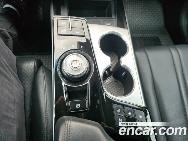 Kia K8 — Фото автомобиля 9