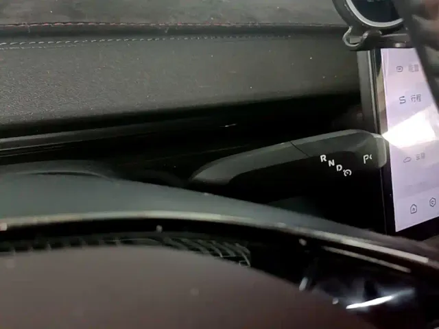 Changan Qiyuan A07 — Фото автомобиля 9