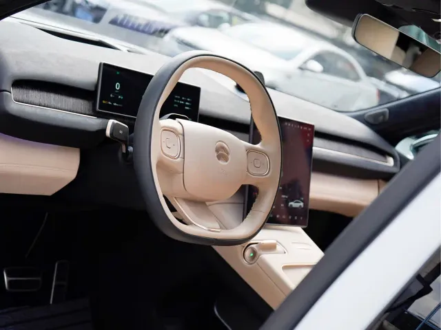 Nio EC7 — Фото автомобиля 9