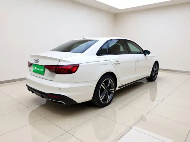 Audi A4L — Фото автомобиля 6