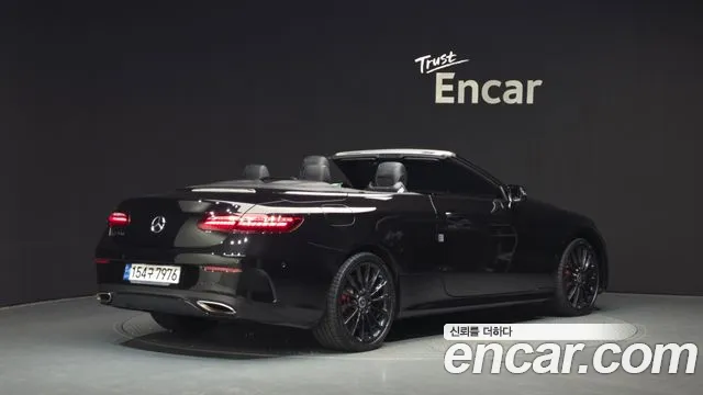 Mercedes-Benz E-Class — Фото автомобиля 2