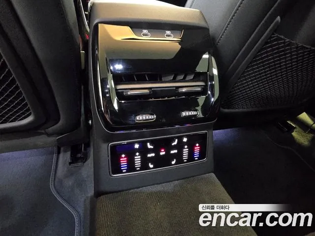 Audi A6 C9 — Фото автомобиля 11