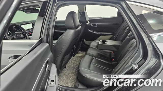 Hyundai Sonata Sonata (DN8) 1.6 Turbo — Фото автомобиля 11