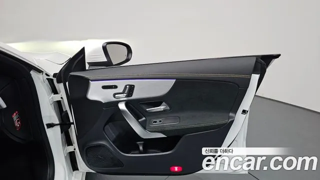 Mercedes-Benz CLA-Class — Фото автомобиля 21