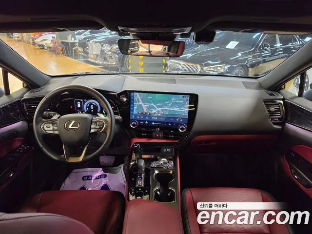 Lexus NX 2nd Gen — Фото автомобиля 10