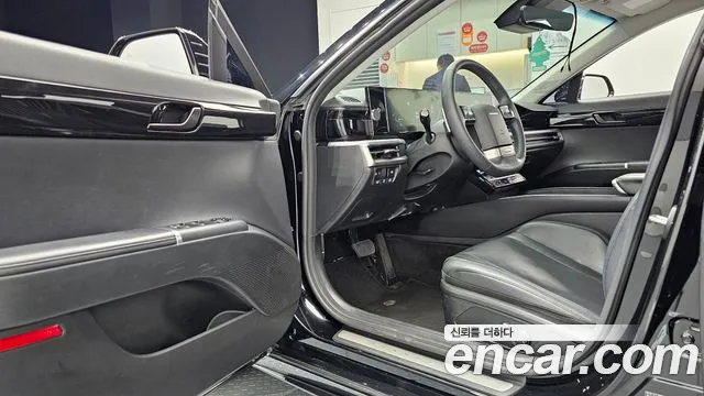 Hyundai Grandeur GN7 — Фото автомобиля 10