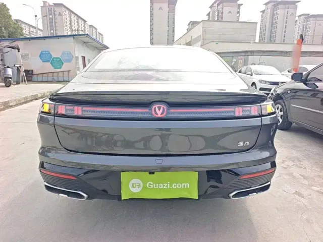 Changan Eado — Фото автомобиля 5