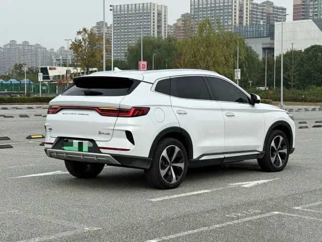 BYD Song PLUS — Фото автомобиля 14