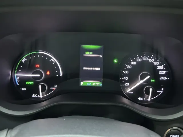 Toyota Granvia — Фото автомобиля 22