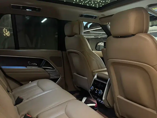 Land Rover Range Rover — Фото автомобиля 8