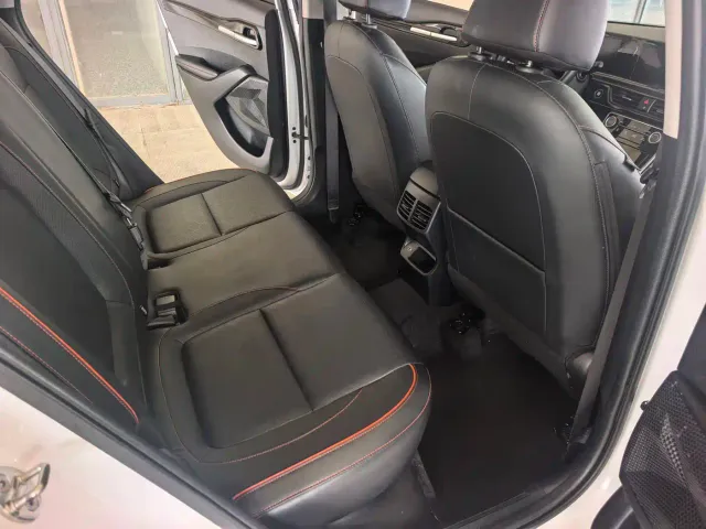 Kia Seltos — Фото автомобиля 10