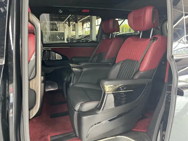 GAC Trumpchi M8 — Фото автомобиля 24