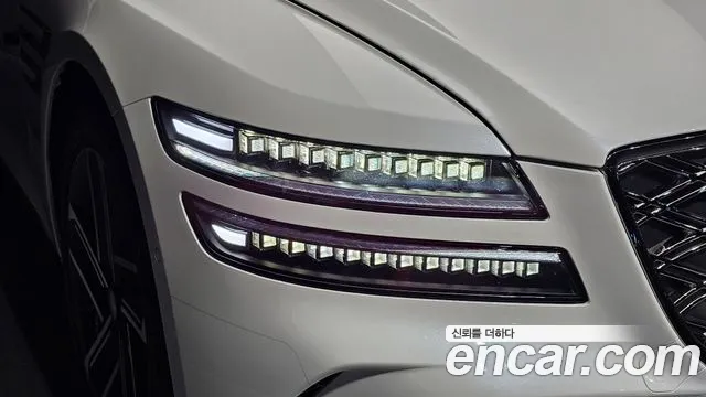 Genesis G80 Бензин 2.5 турбо AWD — Фото автомобиля 19