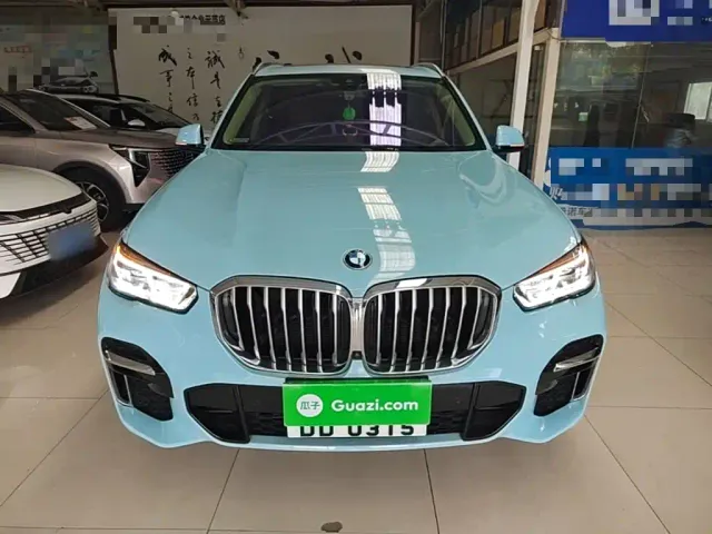 BMW X5 — Фото автомобиля 2