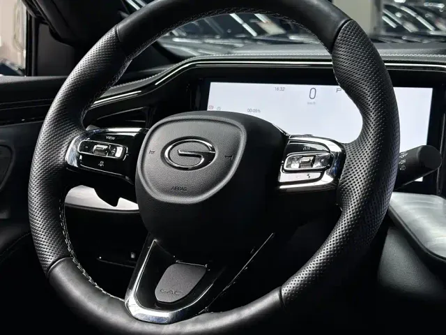 GAC Trumpchi GS8 — Фото автомобиля 26