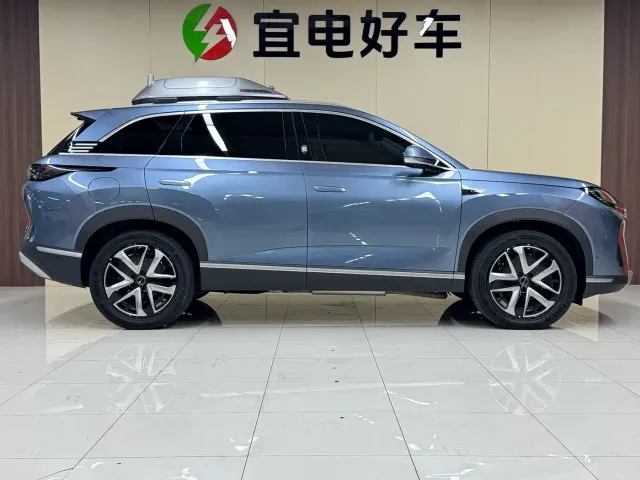 BYD Hai Shi 07 DM-i — Фото автомобиля 4