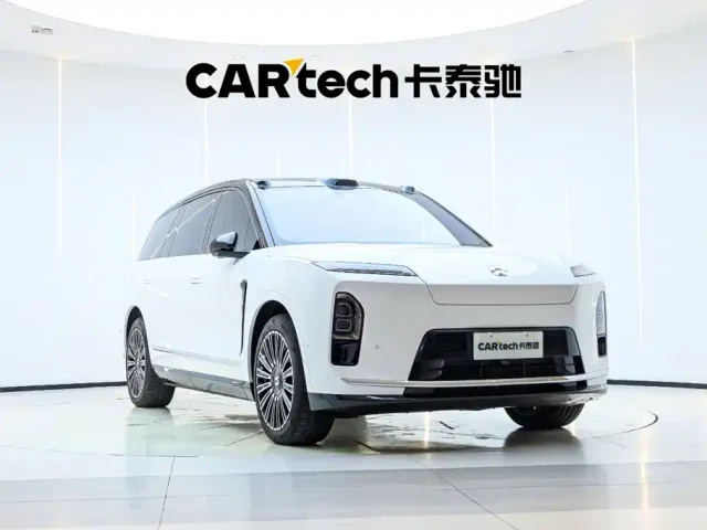 Nio ES8 — Фото автомобиля 5