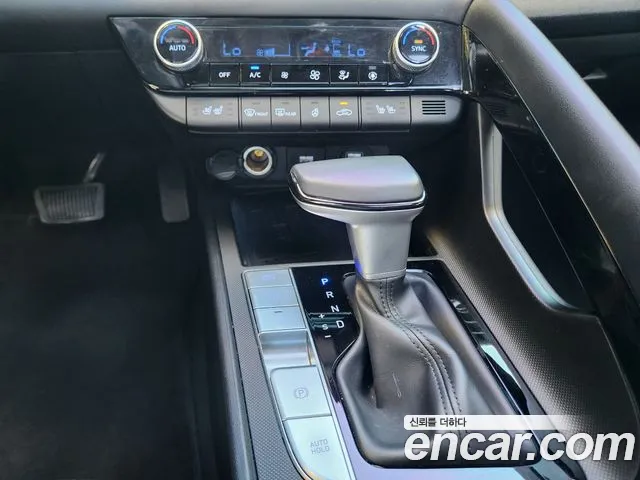 Hyundai AVANTE Avante (CN7) — Фото автомобиля 12