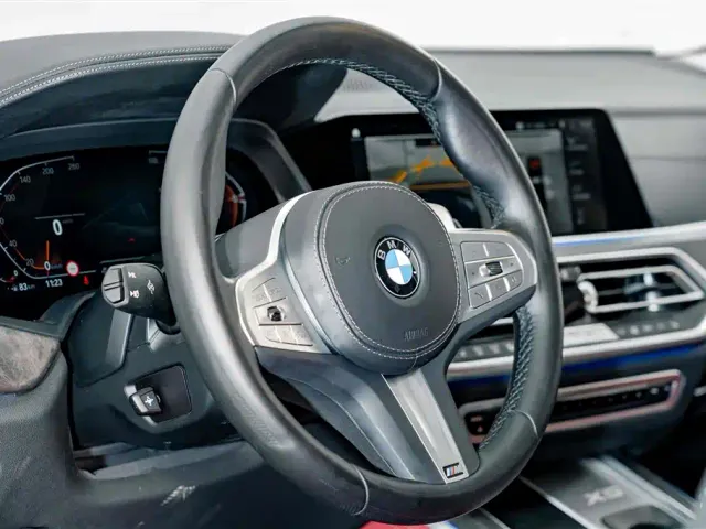 BMW X5 — Фото автомобиля 9