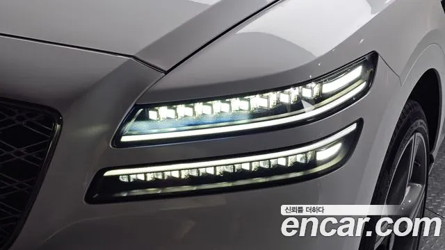 Genesis GV80 — Фото автомобиля 21