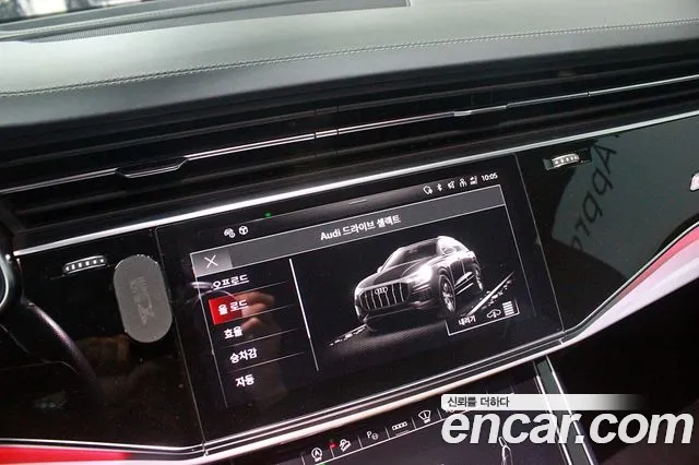 Audi Q8 55 TFSI quattro Premium — Фото автомобиля 20