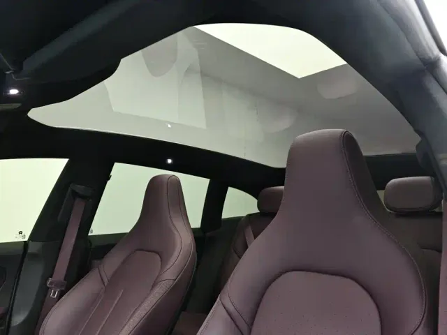 Nio ET5 Touring — Фото автомобиля 13