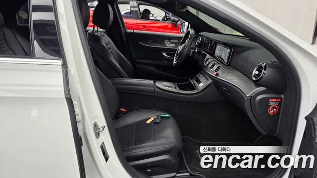 Mercedes-Benz E-Class W213 — Фото автомобиля 17