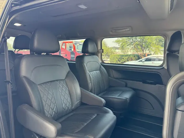 Dongfeng Fengxing Lingzhi 2022 Struggle Edition M5L 1.6L Luxury 7-seater — Фото автомобиля 11