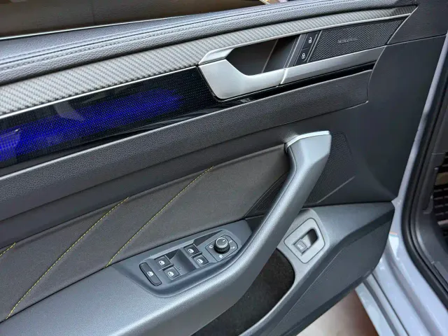 Volkswagen CC — Фото автомобиля 12