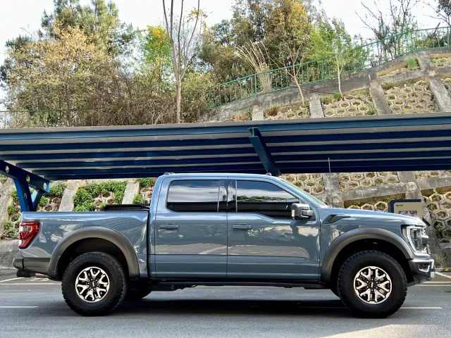 Ford F-150 Raptor — Фото автомобиля 2
