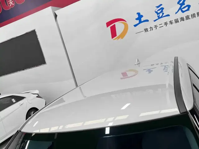 BYD Yuan UP — Фото автомобиля 16