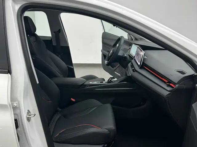 Geely Binrui — Фото автомобиля 4
